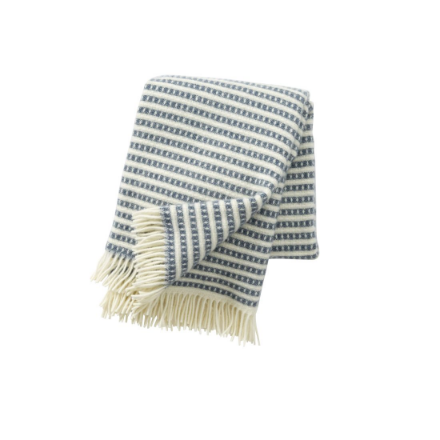Picture of throw wool olle smokey blue